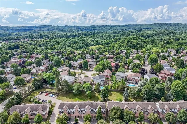 Additional image 50 of 26 Moss Blvd Unit 24