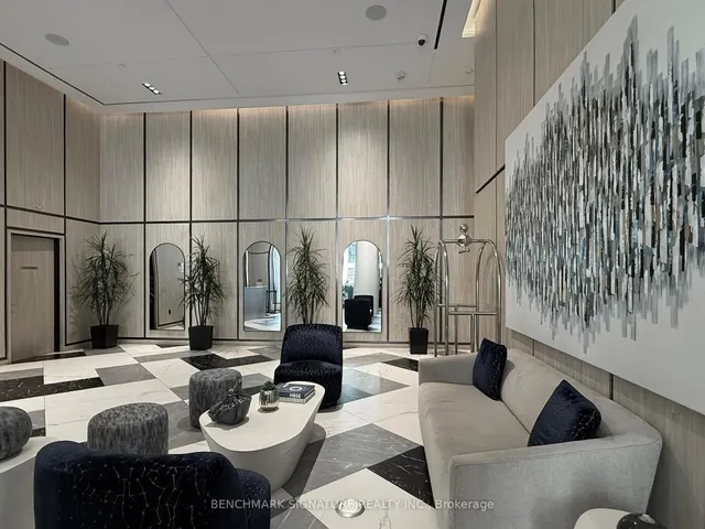395 Bloor St Unit 3705