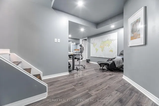 Additional image 33 of 1046 Costigan Rd