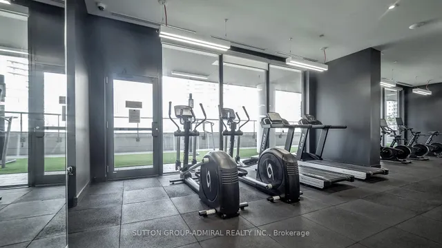 Additional image 29 of 159 Wellesley St Unit 1601