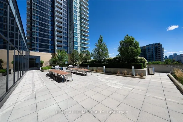 Additional image 20 of 29 Singer Crt Unit 315