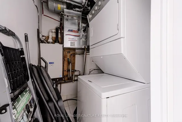 Additional image 36 of 2492 Post Rd Unit 19