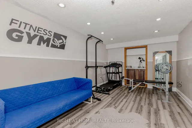 Additional image 34 of 17 Garden Ave