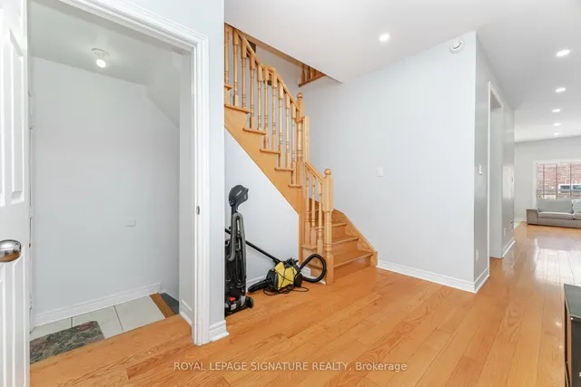 Additional image 37 of 443 Comiskey Cres