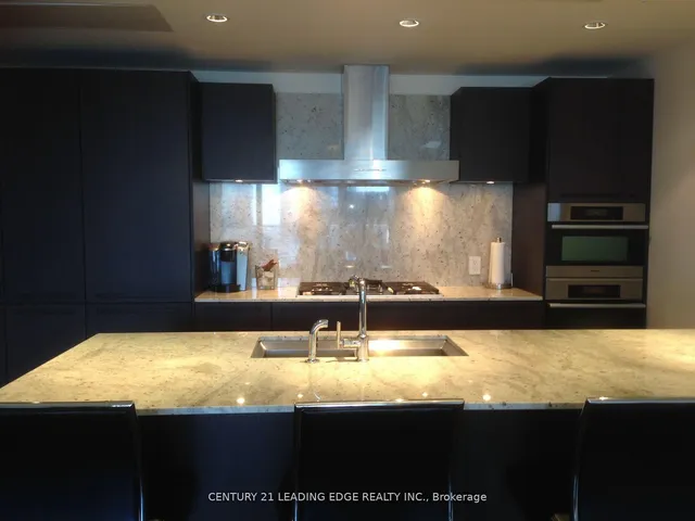 Additional image 5 of 180 University Ave Unit 4608