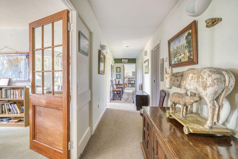 Additional image 10 of Detached spacious bungalow with fabulous views