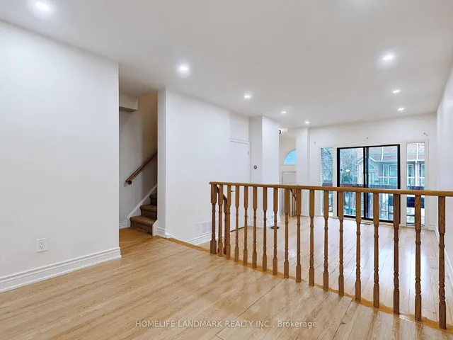 Additional image 39 of 10 Reidmount Ave Unit 7