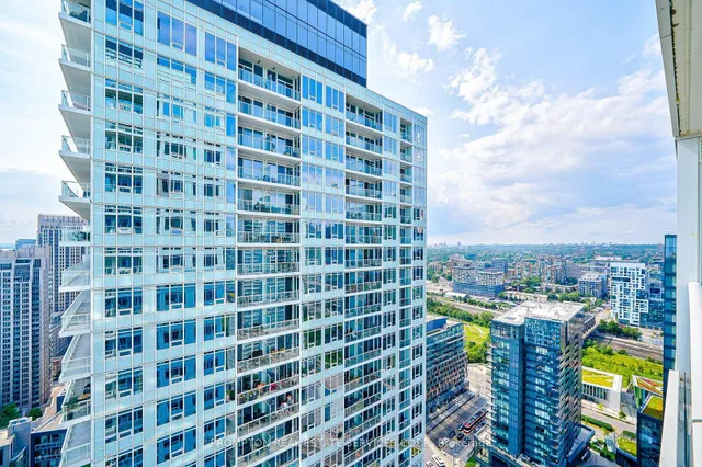 Additional image 26 of 17 Bathurst St Unit 3505