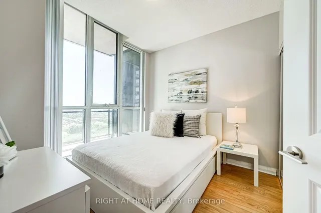 Additional image 8 of 55 Eglinton Ave Unit 2001