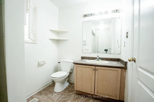 Additional image 35 of 16 Signet Crt