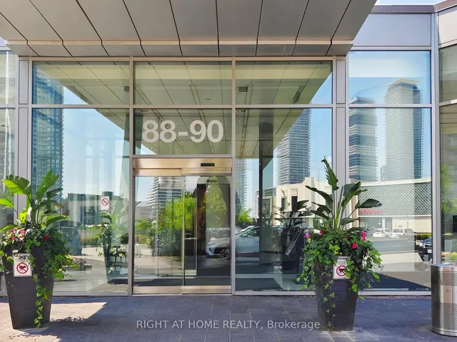 Additional image 3 of 90 Park Lawn Rd Unit 1209