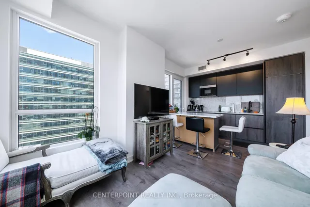 Additional image 11 of 108 Peter St Unit 1623