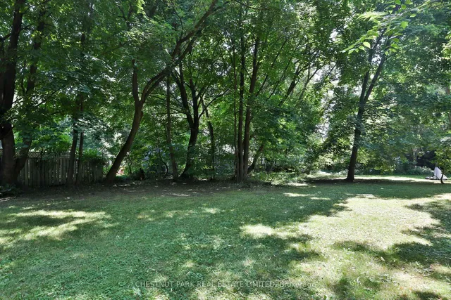 Additional image 24 of 61 Burnhamthorpe Cres