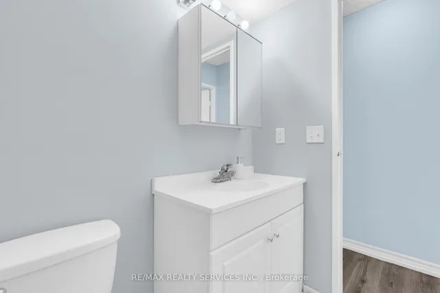 Additional image 30 of 21 Markbrook Lane Unit 306