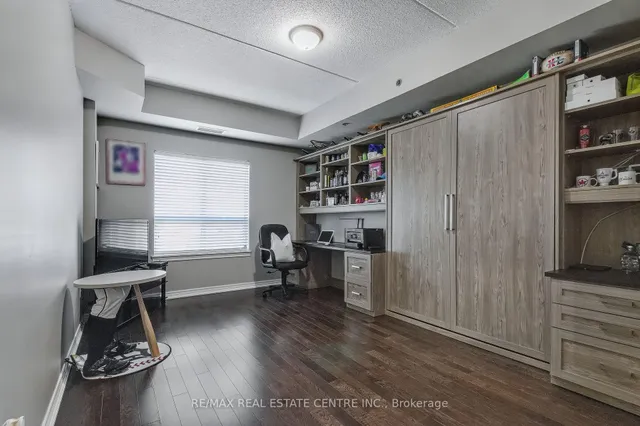 Additional image 23 of 1421 Costigan Rd Unit 404