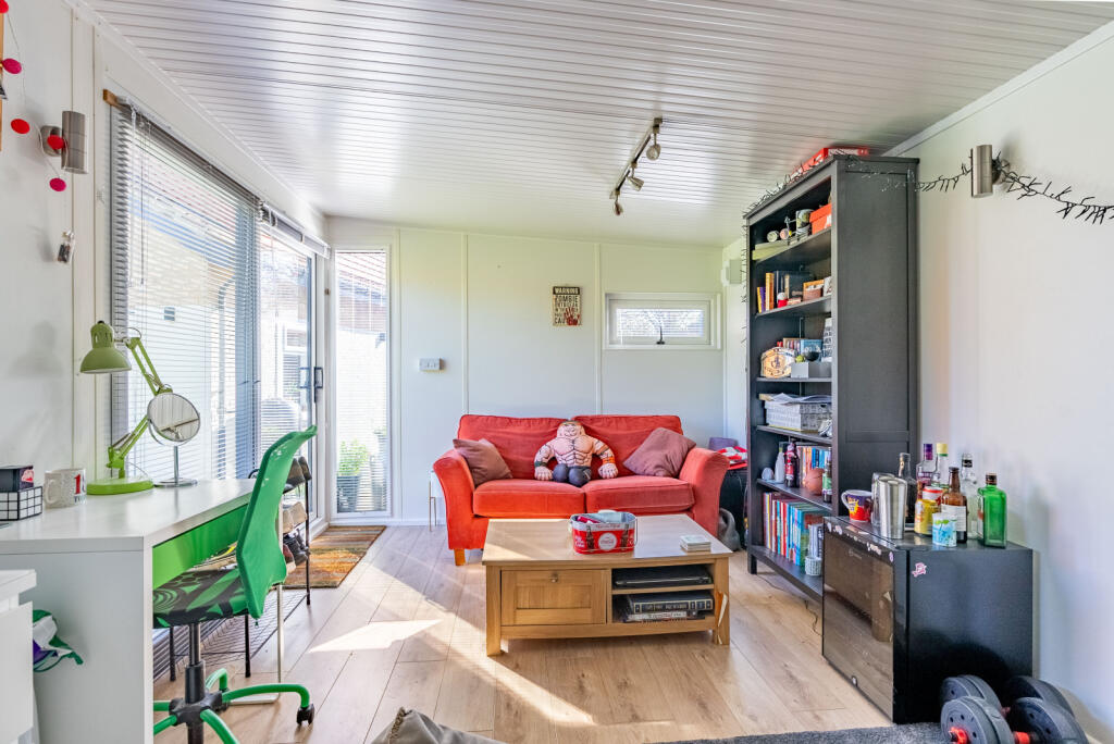 Additional image 23 of Craiglands, St. Albans, Hertfordshire, AL4