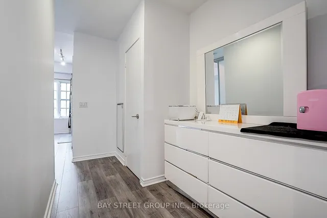 Additional image 7 of 75 St Nicholas St Unit 307