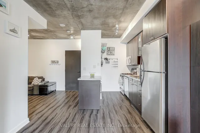 Additional image 19 of 1 Shaw St Unit 315