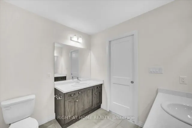 Additional image 35 of 64 Soho St