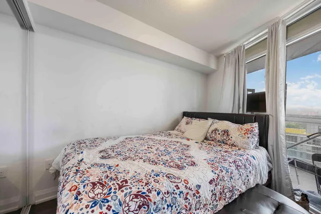 Additional image 15 of 30 Gibbs Rd Unit 1307