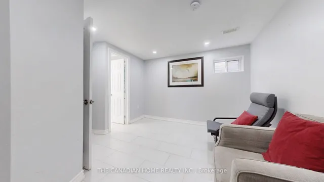 Additional image 40 of 29 Eden Park Dr