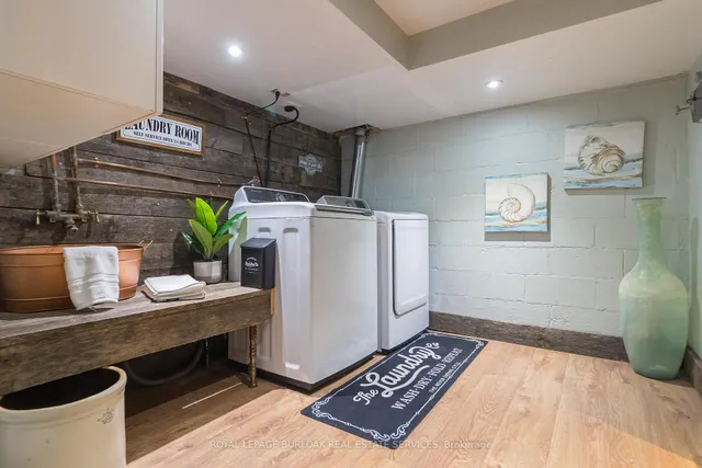 Additional image 25 of 116 1st St