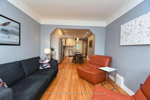 Additional image 8 of 152 Glencairn Ave