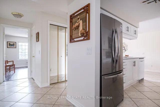 Additional image 3 of 990 Golf Links Rd Unit 208