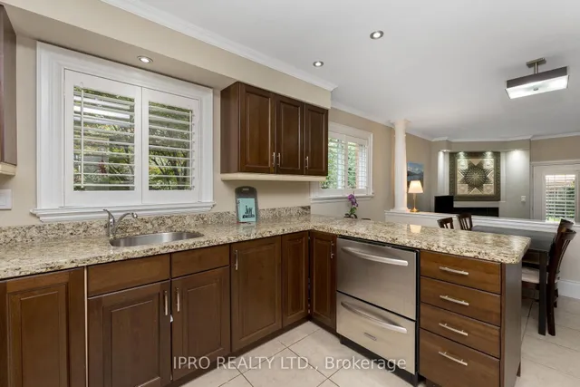 Additional image 14 of 20 Lennox Crt