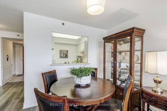 Additional image 15 of 100 Burloak Dr Unit 1416