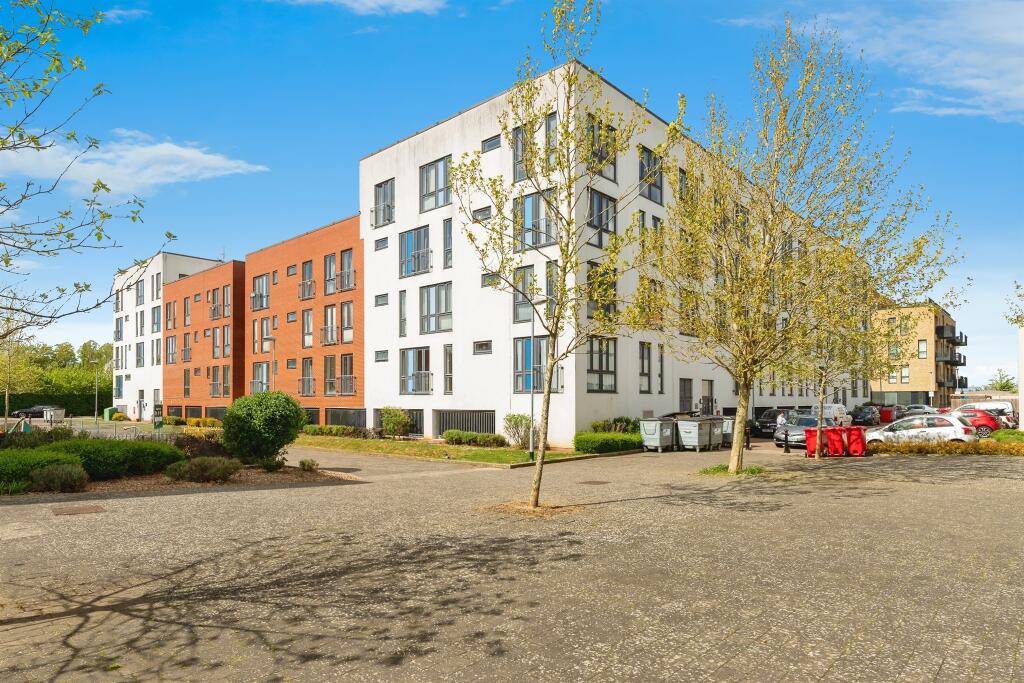 Additional image 18 of Otto Road, Welwyn Garden City