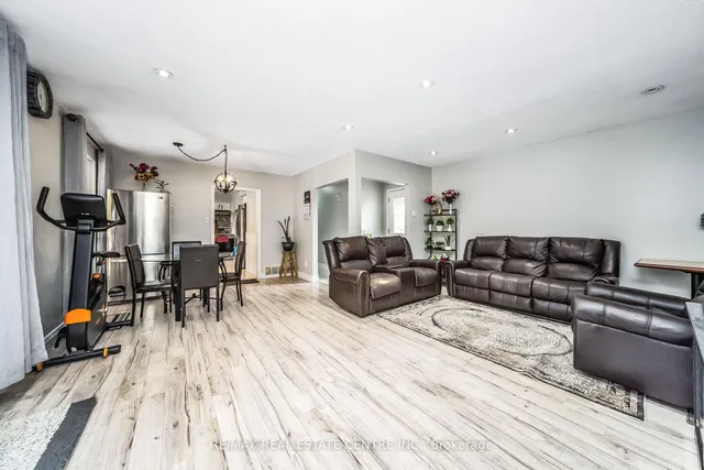 Additional image 12 of 9 Watson Cres