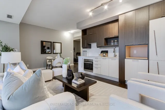 Additional image 19 of 199 Richmond St Unit 618