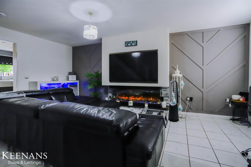 Additional image 16 of Loxley Gardens, Burnley