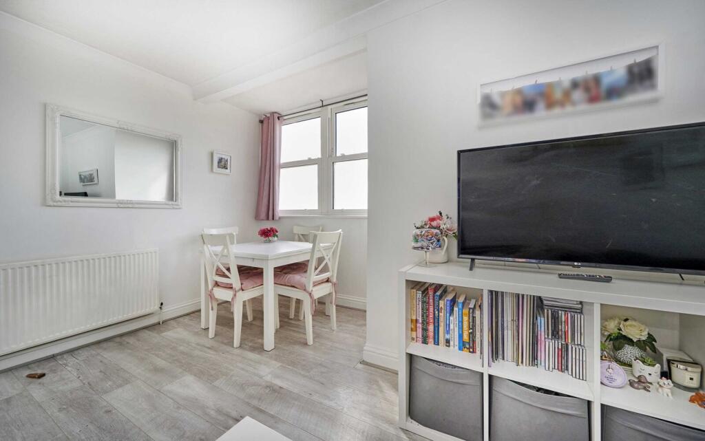 Additional image 3 of London Road, St. Albans, Hertfordshire, AL1