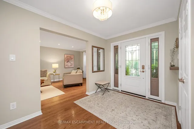 Additional image 7 of 1355 Edgeware Rd