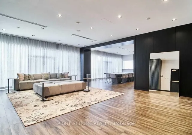 Additional image 22 of 23 Hollywood Ave Unit 503