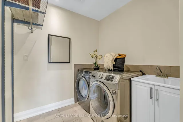 Additional image 36 of 27 Caronport Cres