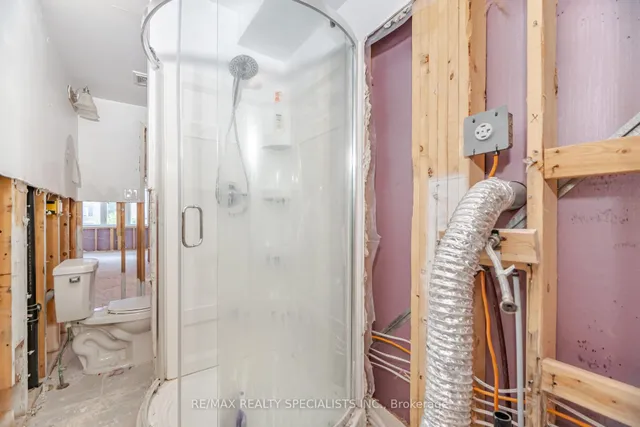 Additional image 24 of 33 Pringdale Gardens Circ