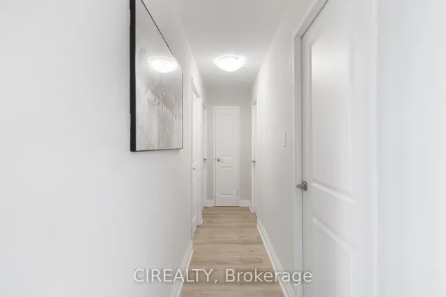 Additional image 25 of 511 The West Mall Unit 709