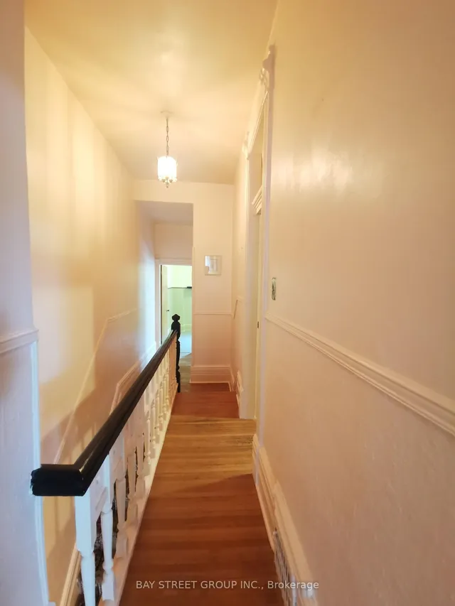 Additional image 22 of 35 Borden St