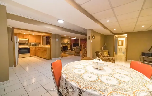 Additional image 35 of 52 Amantine Cres