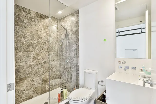 Additional image 15 of 1 Bloor St Unit 1110