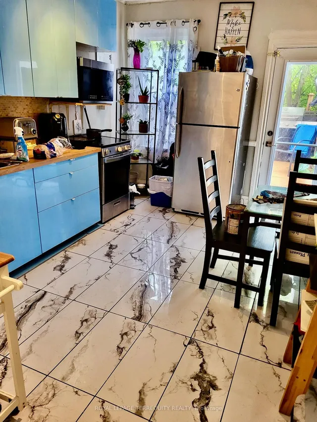 Additional image 10 of 1259 Davenport Rd