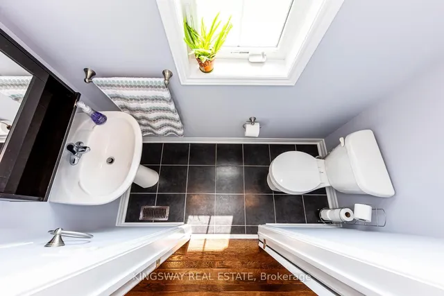 Additional image 24 of 423 Cedric Terr