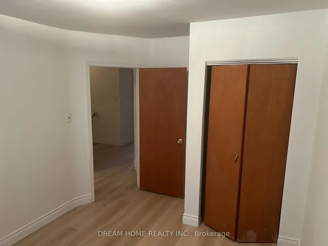 Additional image 17 of 22 Beethoven Crt