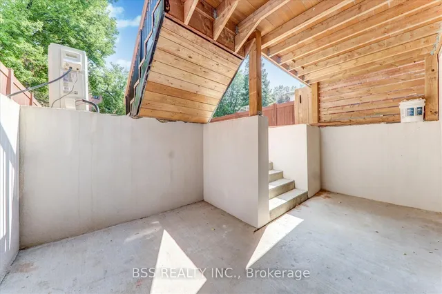 Additional image 40 of 245 Ferris Rd