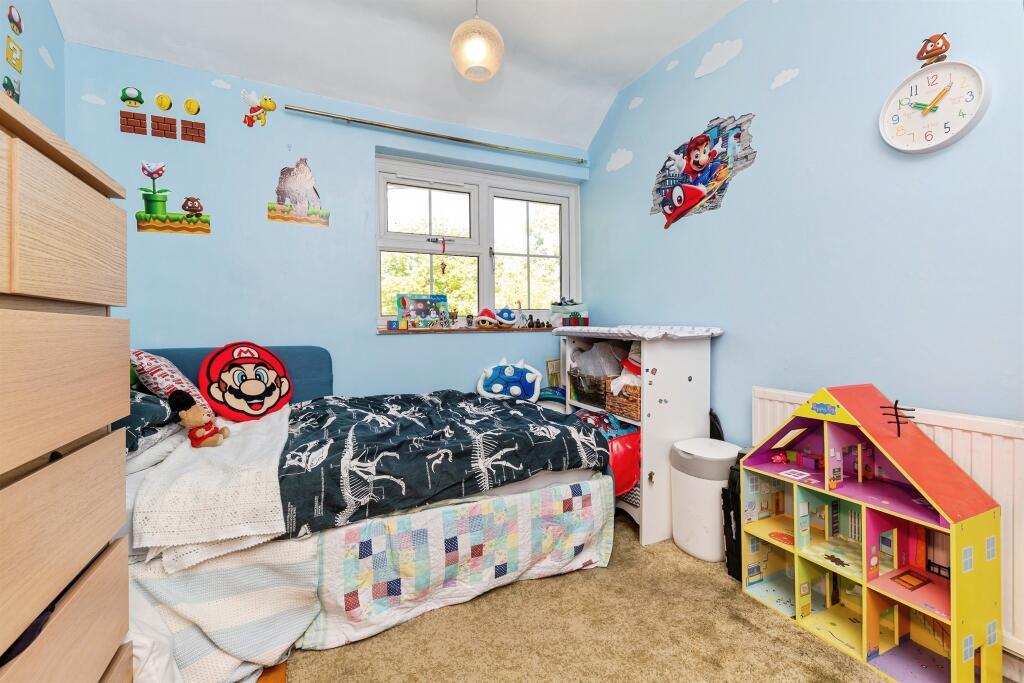 Additional image 8 of Hollybush Lane, Welwyn Garden City