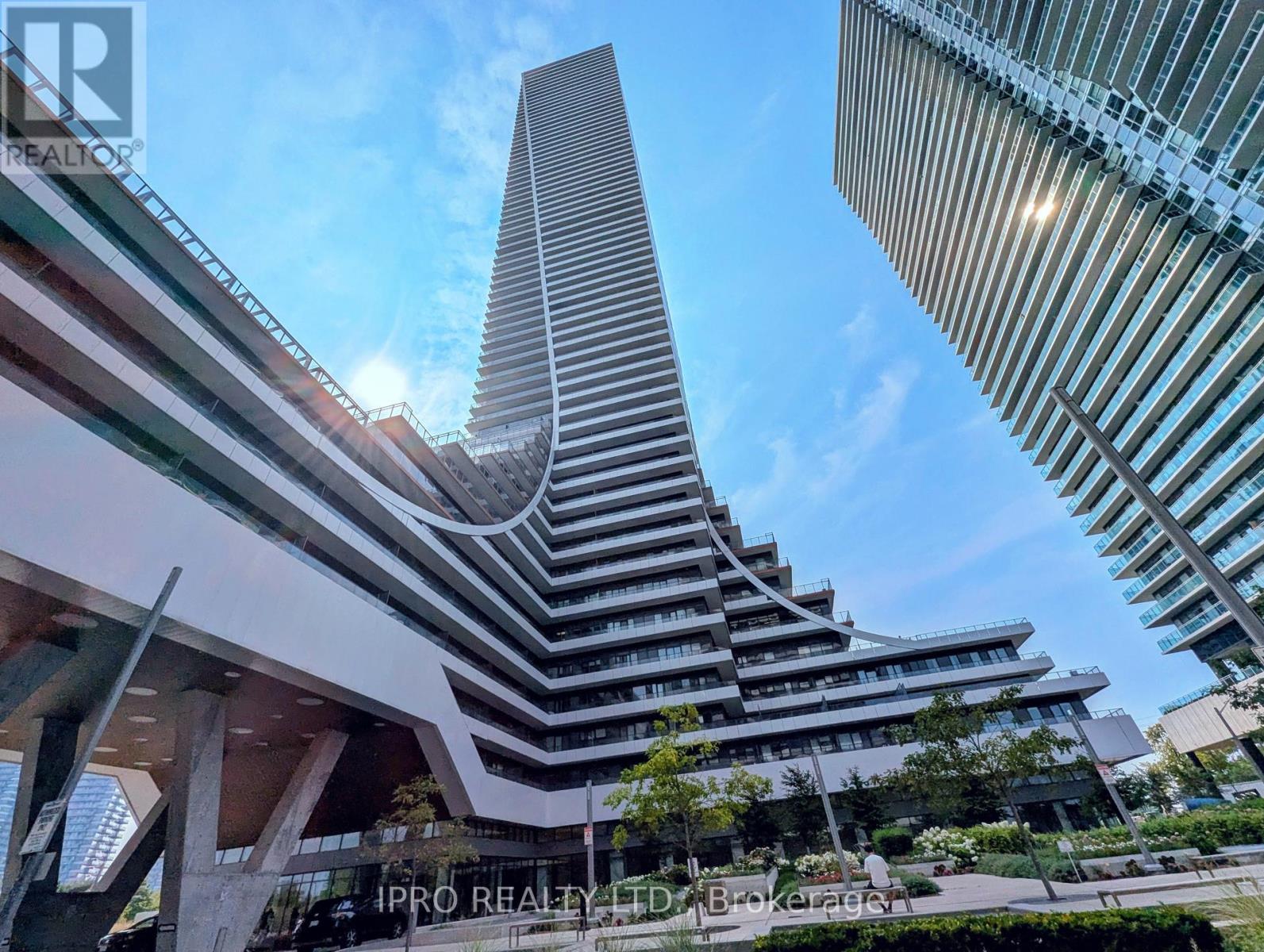 Property image for 2120 - 30 SHORE BREEZE DRIVE|Toronto (Mimico), Ontario M8V0J1