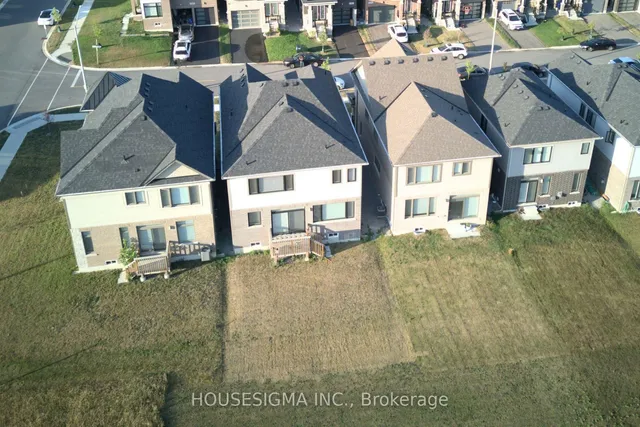139 Fairey Cres